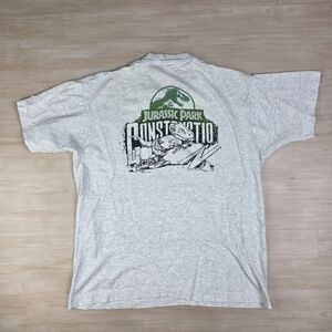 Vintage Jurasic Park Construction Shirt Distressed Single Stitch Size Large‎